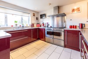 Kitchen- click for photo gallery
